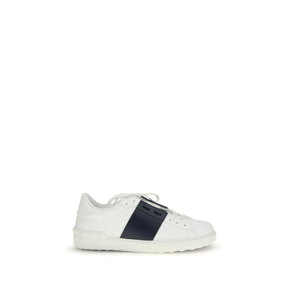 Valentino Garavani Black Calf Leather Bos Taurus Low Top Sneakers - Luxe Nova