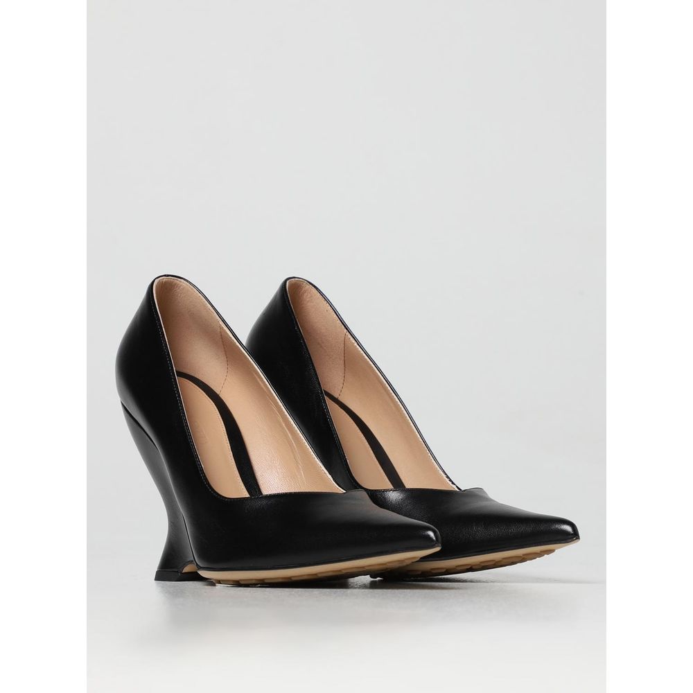 Bottega Veneta Black Leather High Heel Pumps - Luxe Nova