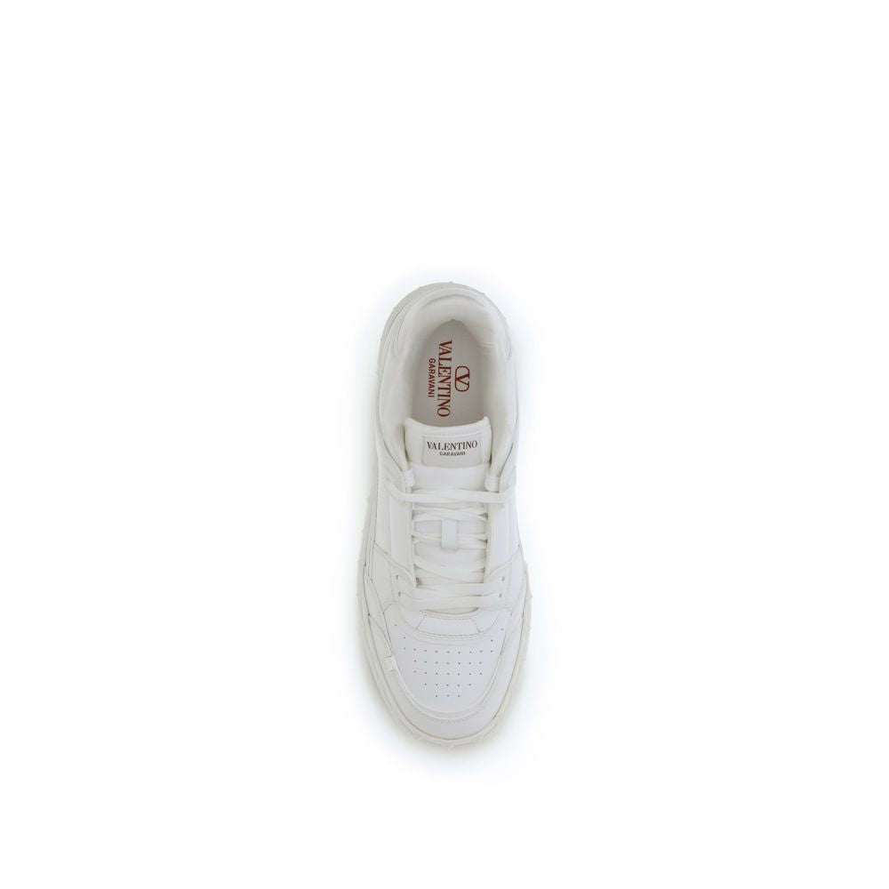 Valentino Garavani White Calf Leather Bos Taurus Low Top Sneakers - Luxe Nova