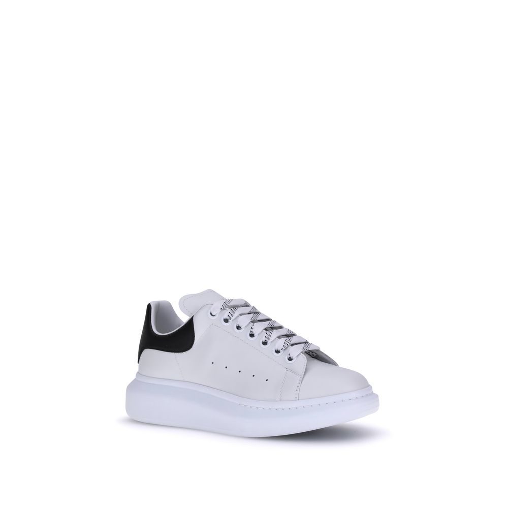Alexander McQueen White Calf Leather Bos Taurus Platform Sneakers - Luxe Nova