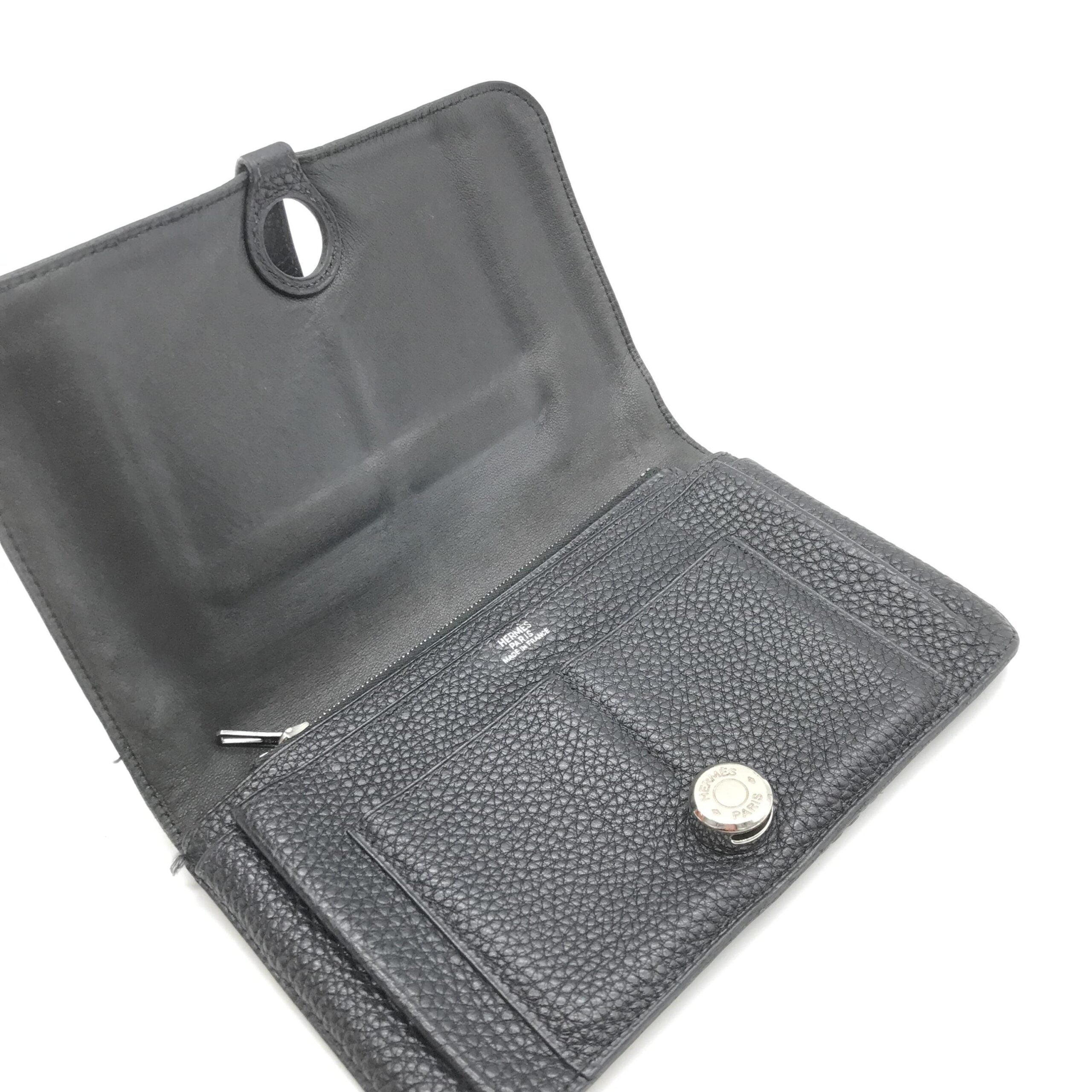 Hermès Dogon Leather Wallet In Black