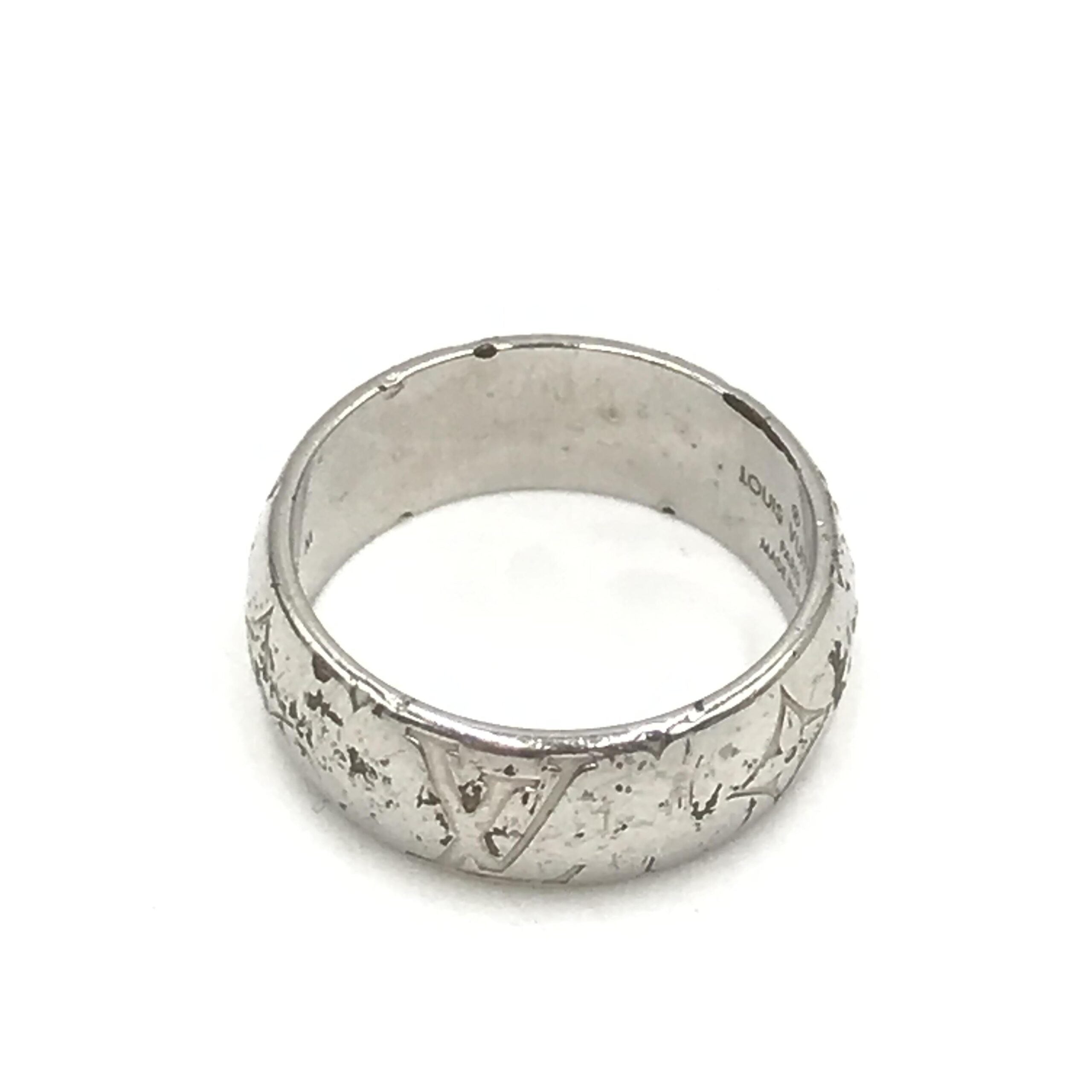 Louis Vuitton Silver-Tone Monogram Band Ring