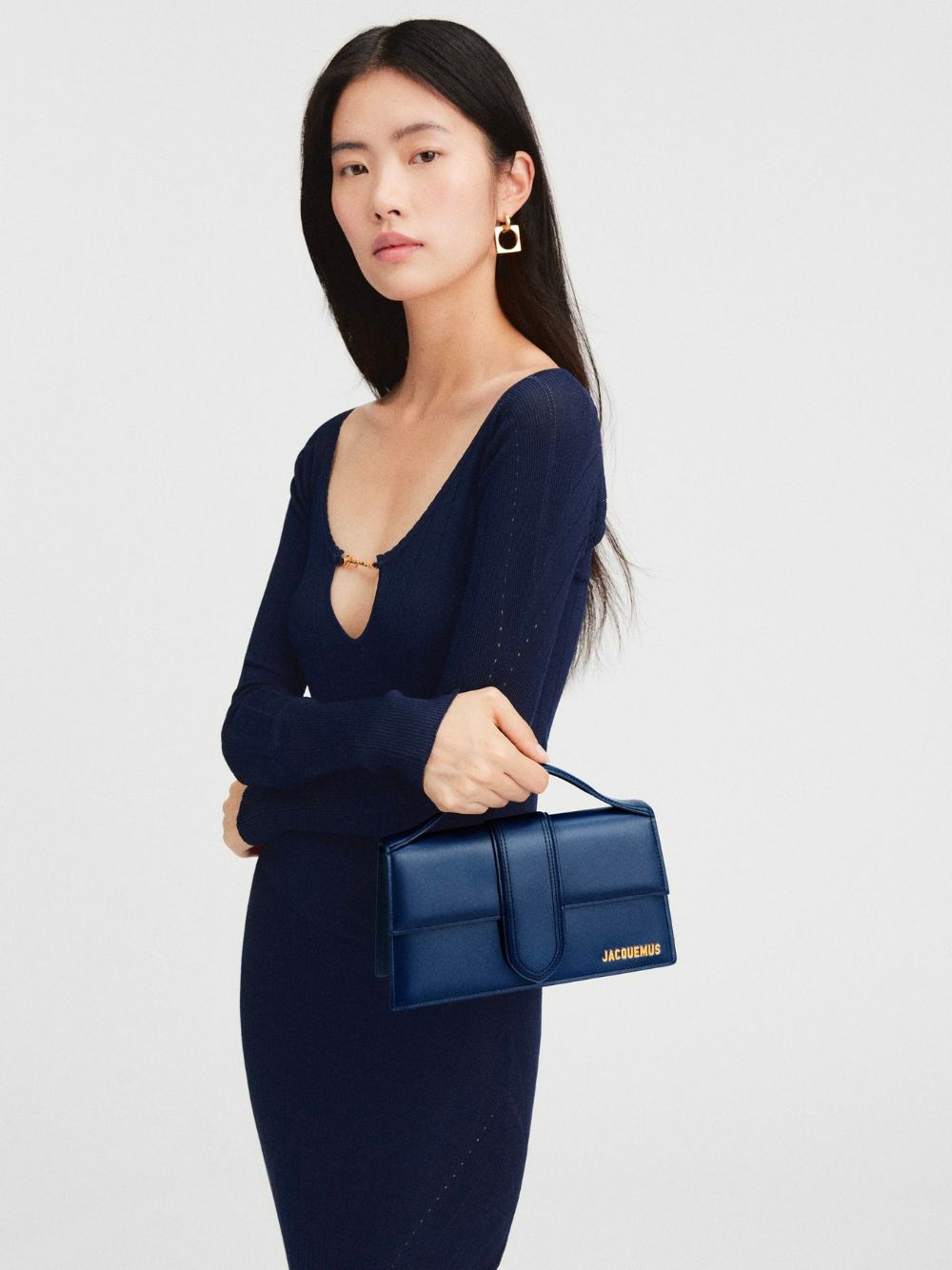 Jacquemus Dark NavyLeather Le Grand Bambino Handbag - Luxe Nova