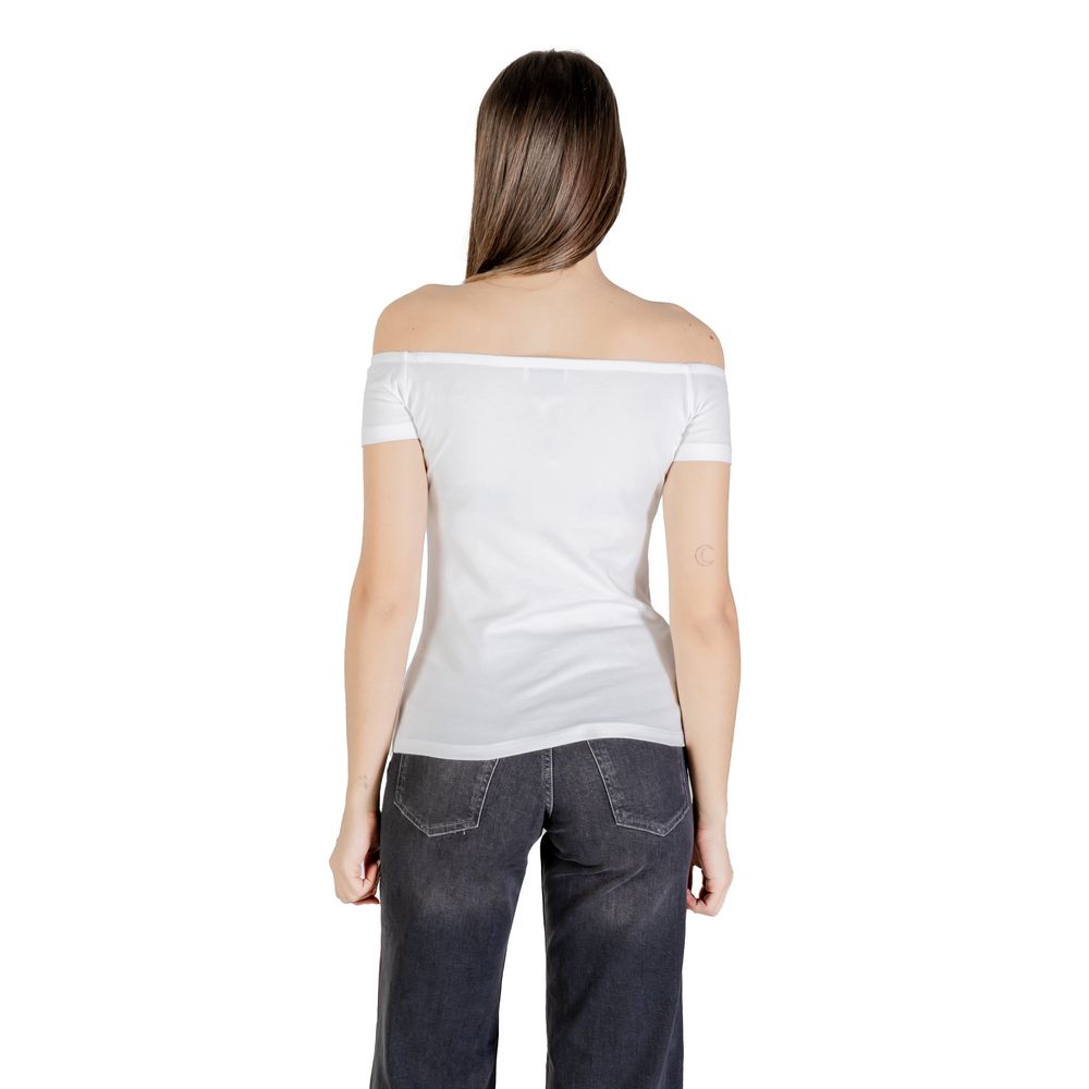 Calvin Klein Jeans White Cotton T-Shirt - Luxe Nova
