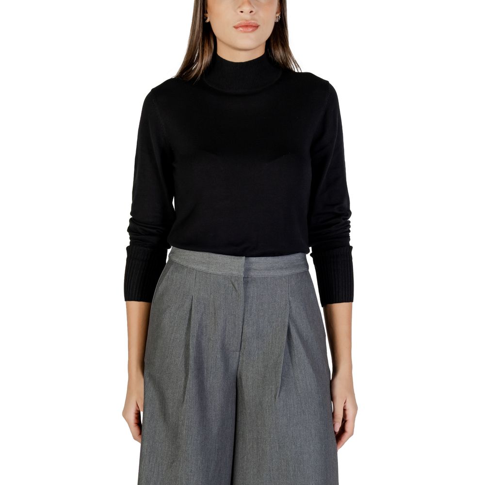 ICHI Black Viscose Turtleneck - Luxe Nova