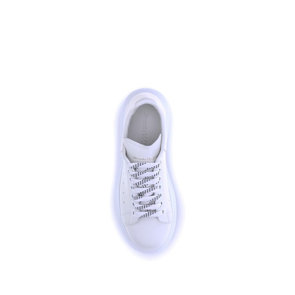 Alexander McQueen White Calf Leather Bos Taurus Platform Sneakers - Luxe Nova