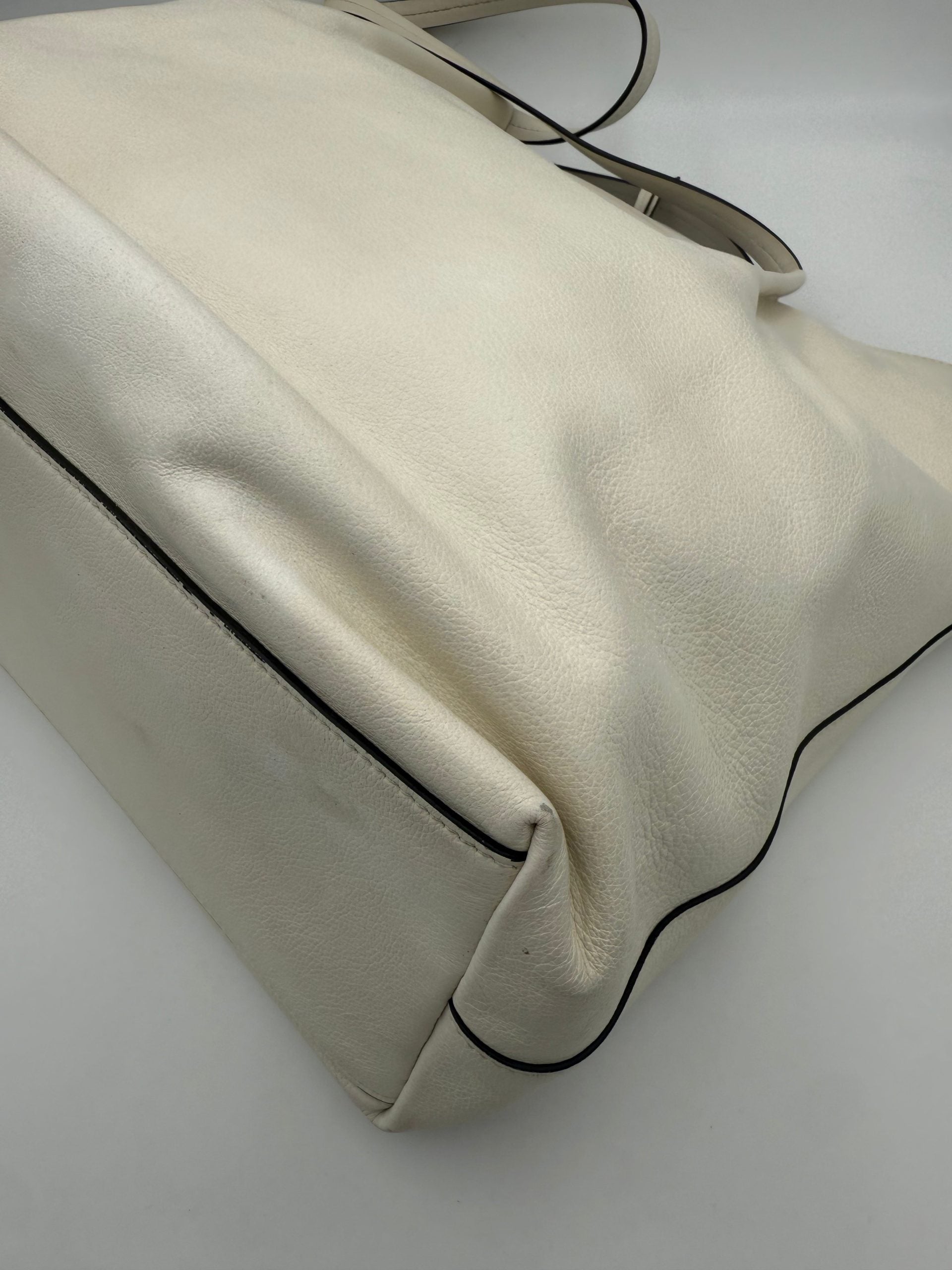 Prada PRADA SHOPPING White Leather Handbag