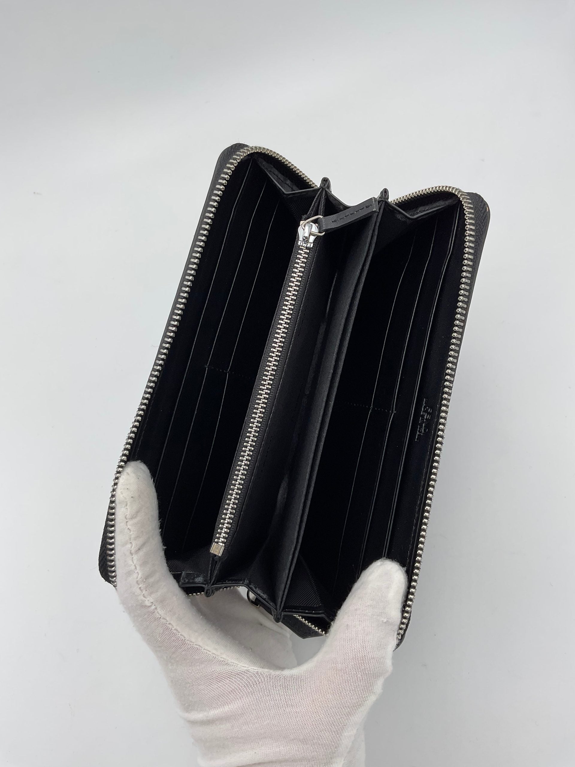 Fendi FENDI BUGS Zip Wallet