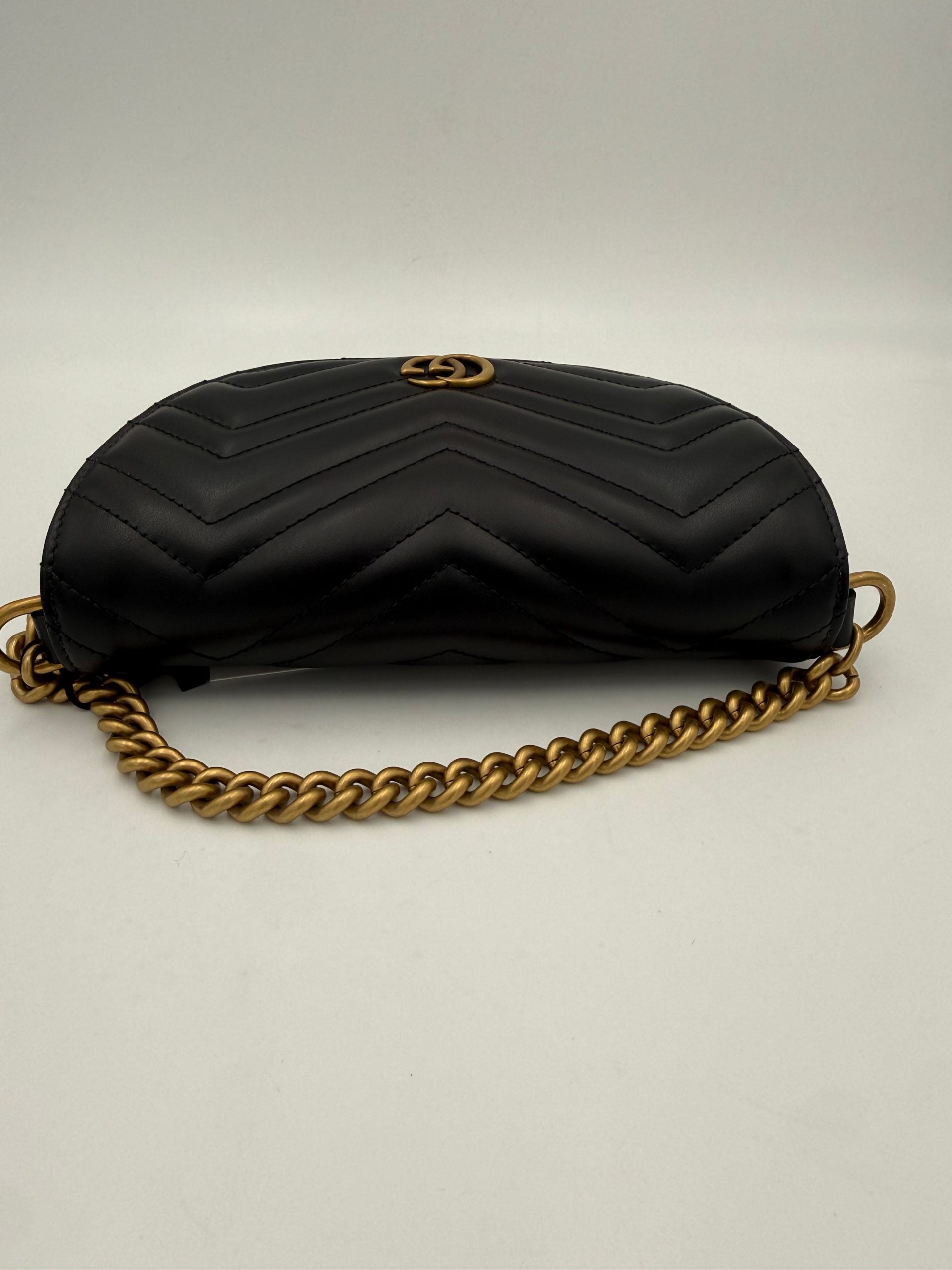 Gucci GUCCI MARMONT Black Shoulder Bag Chain