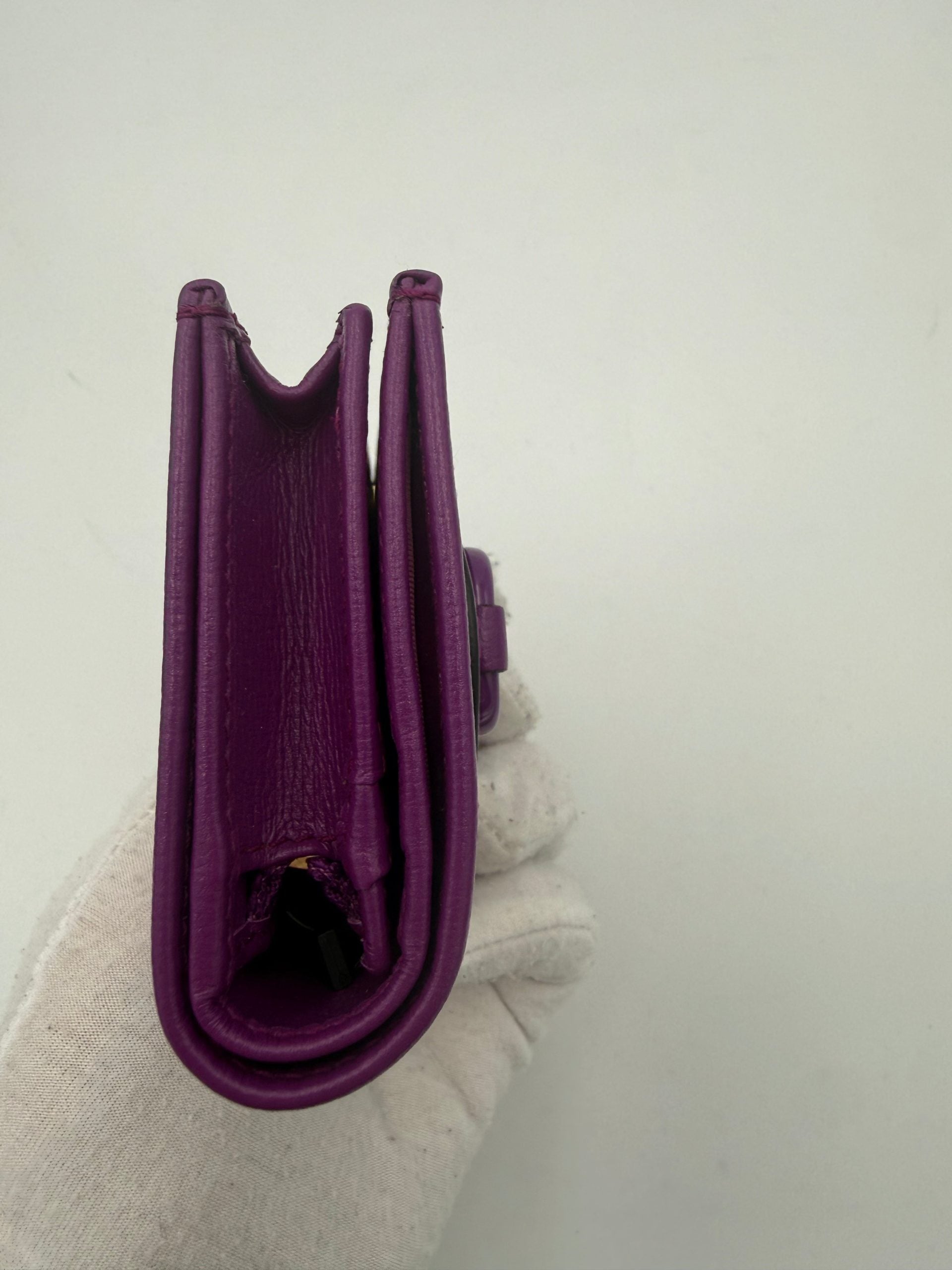 Gucci GUCCI HORSEBIT Purple Compact Wallet