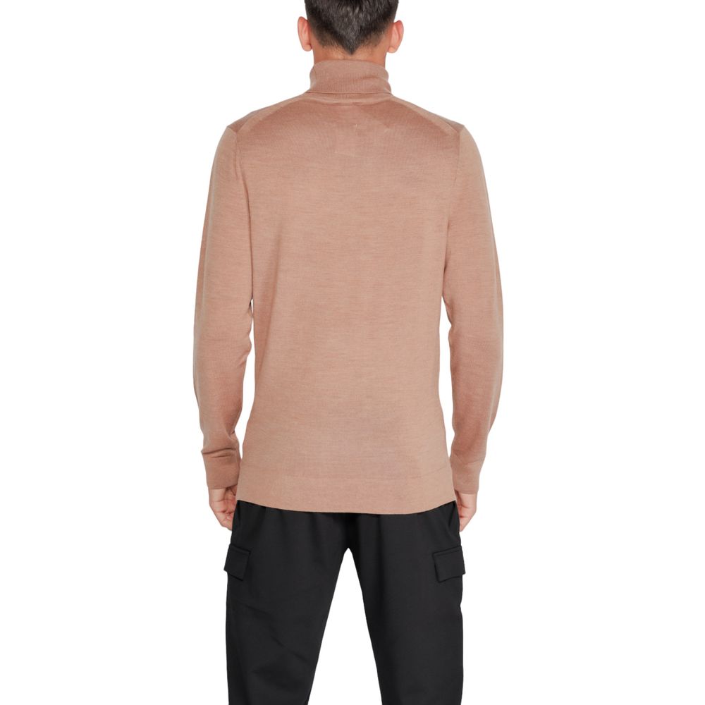 Calvin Klein Beige Wool Turtleneck - Luxe Nova