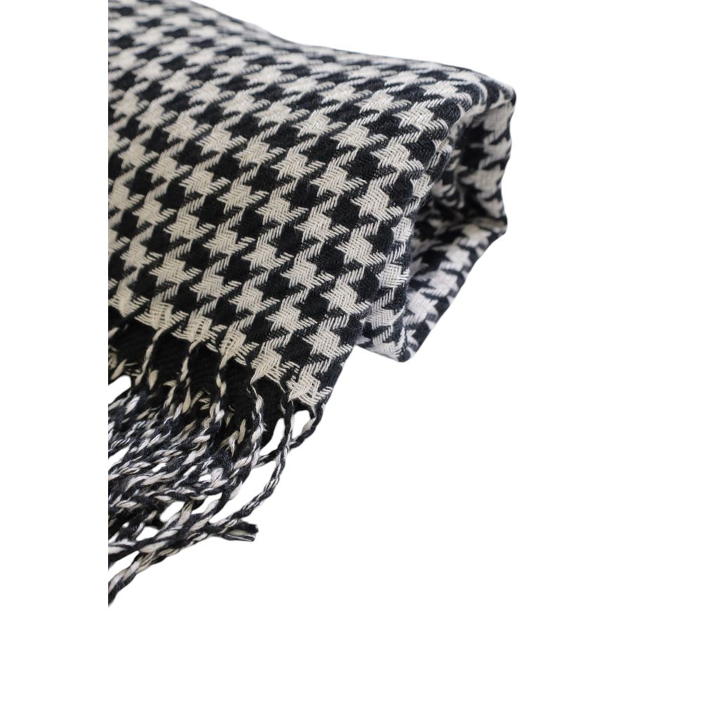 Antony Morato White Marabou Scarf - Luxe Nova