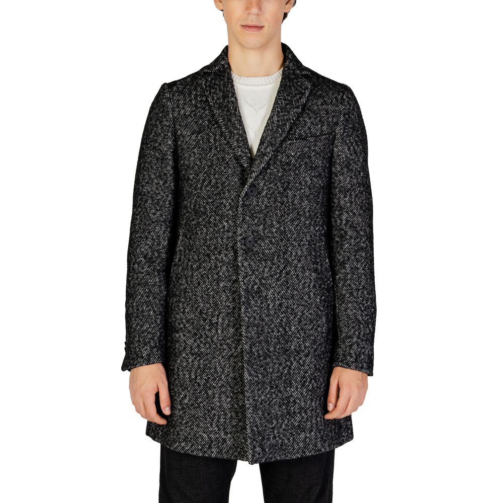 Hamaki-Ho Black Polyester Coat - Luxe Nova