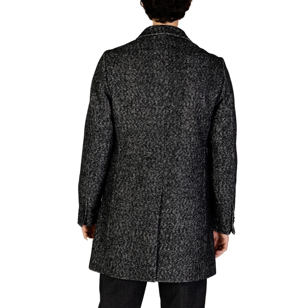 Hamaki-Ho Black Polyester Coat - Luxe Nova