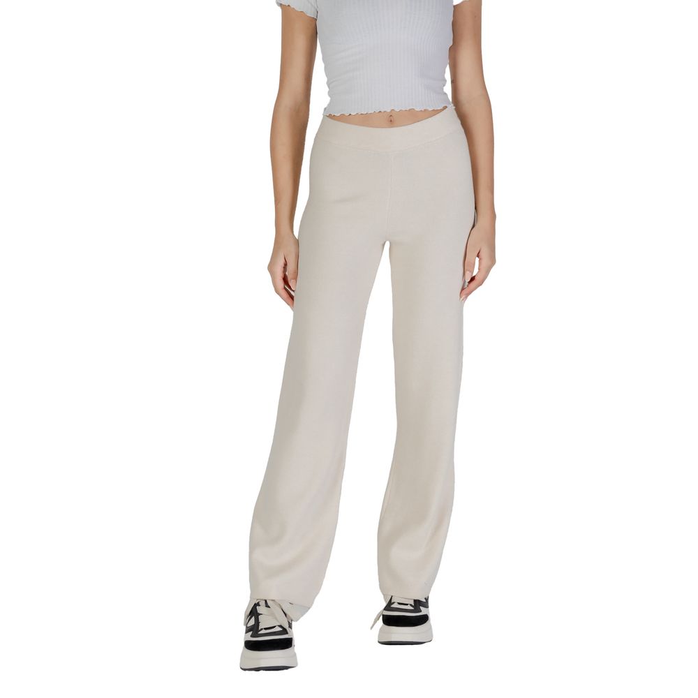Vero Moda Cream Viscose Casual Pants - Luxe Nova