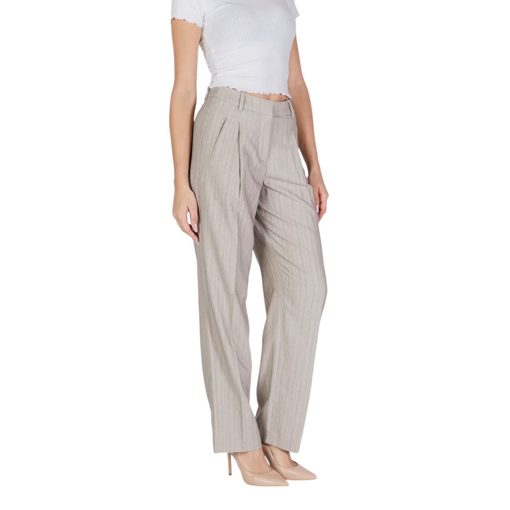 Vero Moda Gray Polyester Casual Pants - Luxe Nova