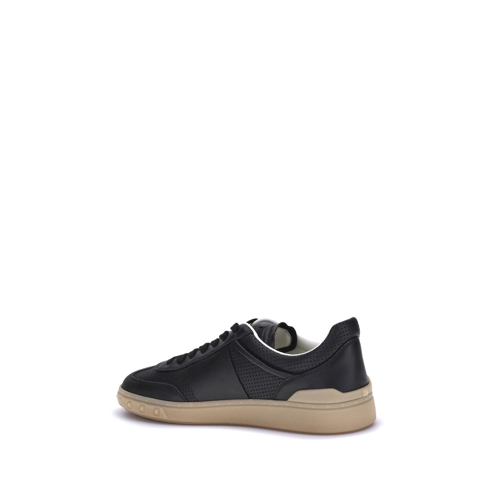Valentino Garavani Black Calf Leather Bos Taurus Low Top Sneakers - Luxe Nova