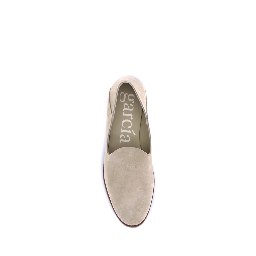 Pedro García Beige Calf Leather Bos Taurus Slip-On Loafers - Luxe Nova