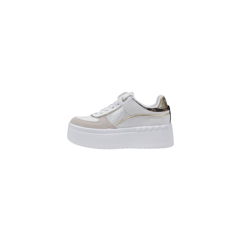 Guess White Polyethylene Platform Pumps - Luxe Nova